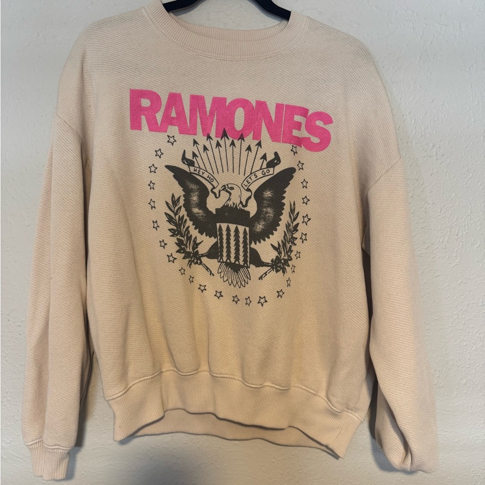 American Eagle Ramones lightweight  Sweatshirt